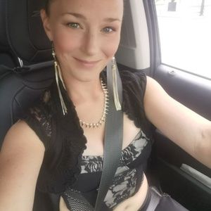 Meet your Posher, Nadine watkins